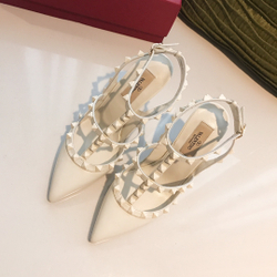 Valentino Rockstud Pumps 10 cm