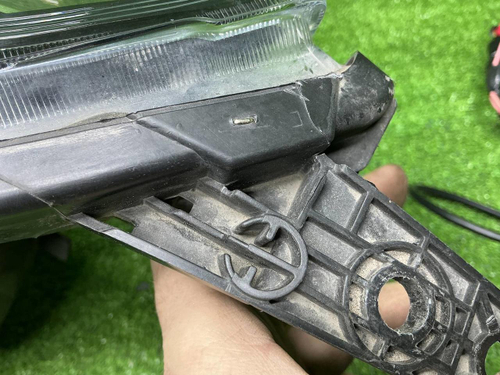 Фара правая Chery Tiggo 4 Pro (2020-н.в.) галоген