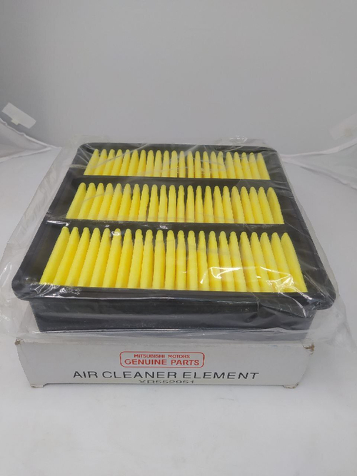 Фильтр воздушный XR552951 для MITSUBISHI Lancer