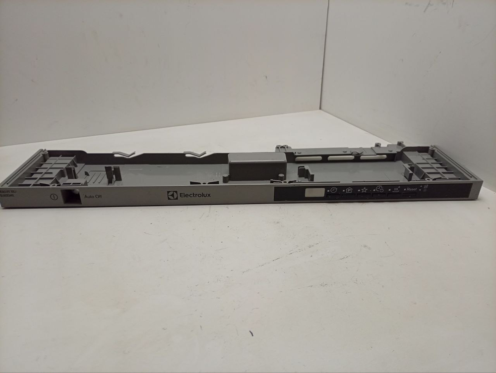 ESL98330 ктп2 Передняя панель для посудомоечных машин Electrolux AEG Zanussi 1174597 б/у