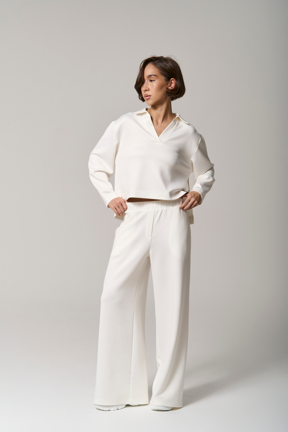 Брюки трикотажные wide leg белые