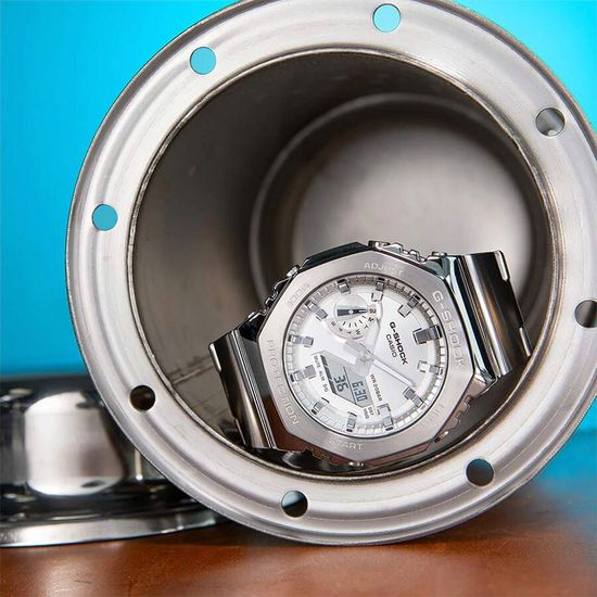 Наручные часы Casio GM-2110D-7A