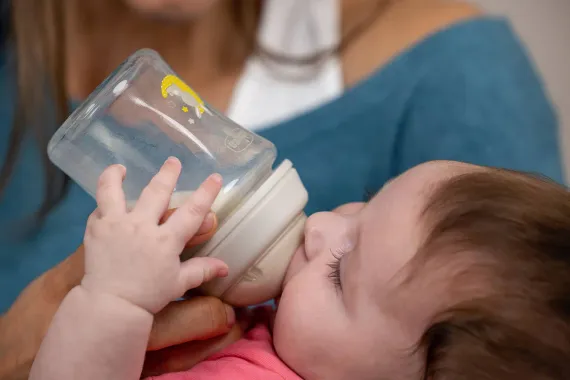 Бутылочка Chicco Natural Feeling 150 мл, 0м+