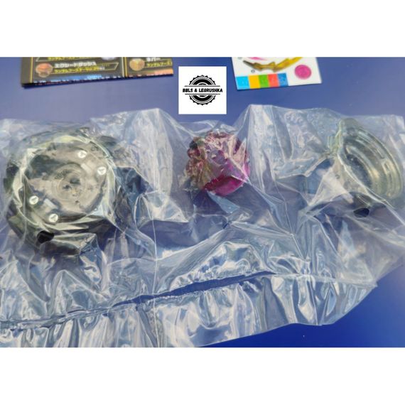 Волчок Dynamite Belial из набора B182 от Takara Tomy