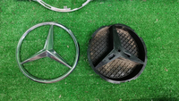 Накладка решетки радиатора Mercedes C W205 (2014-2018) AMG