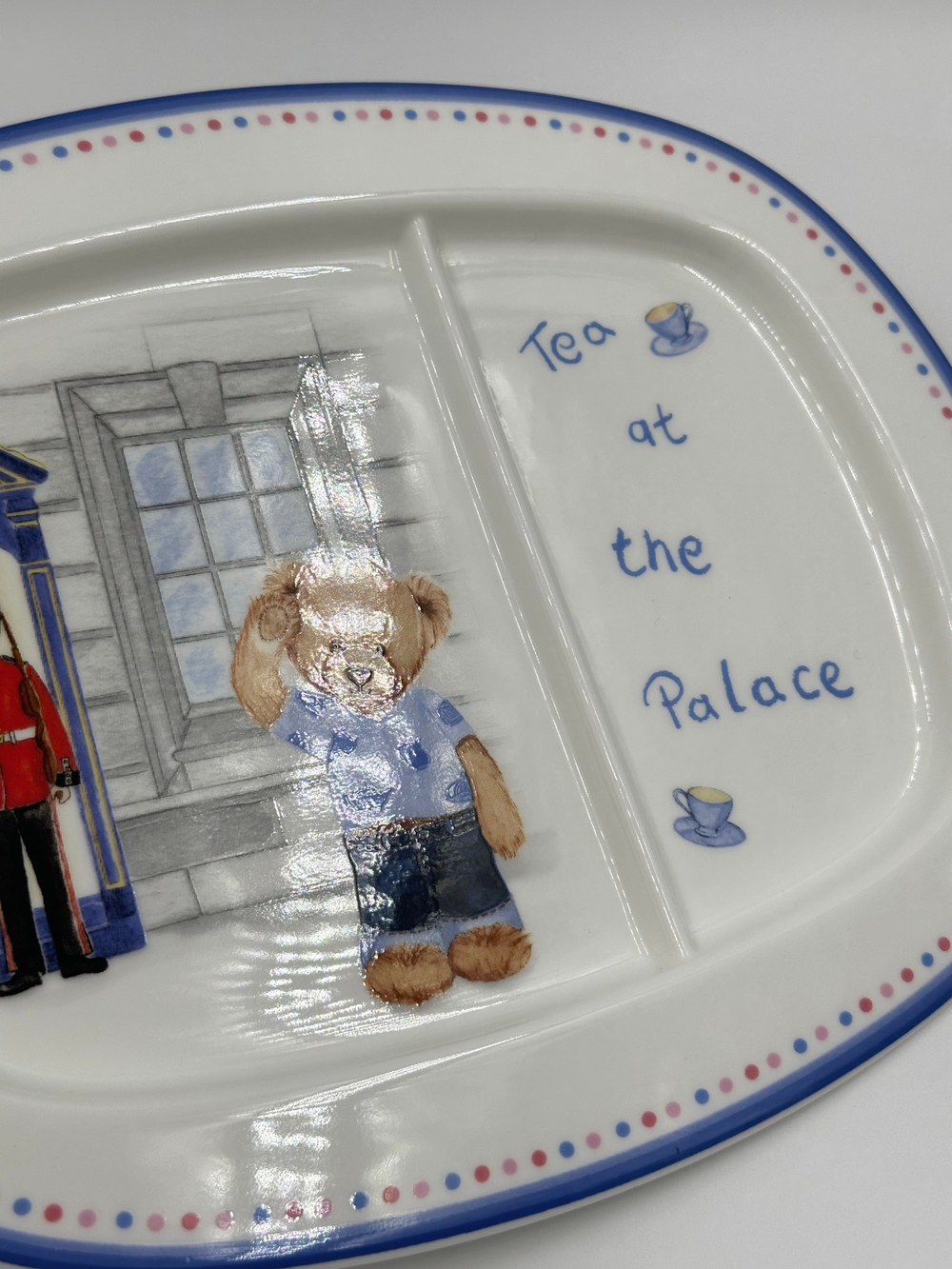 Тарелка Wedgwood London Bear