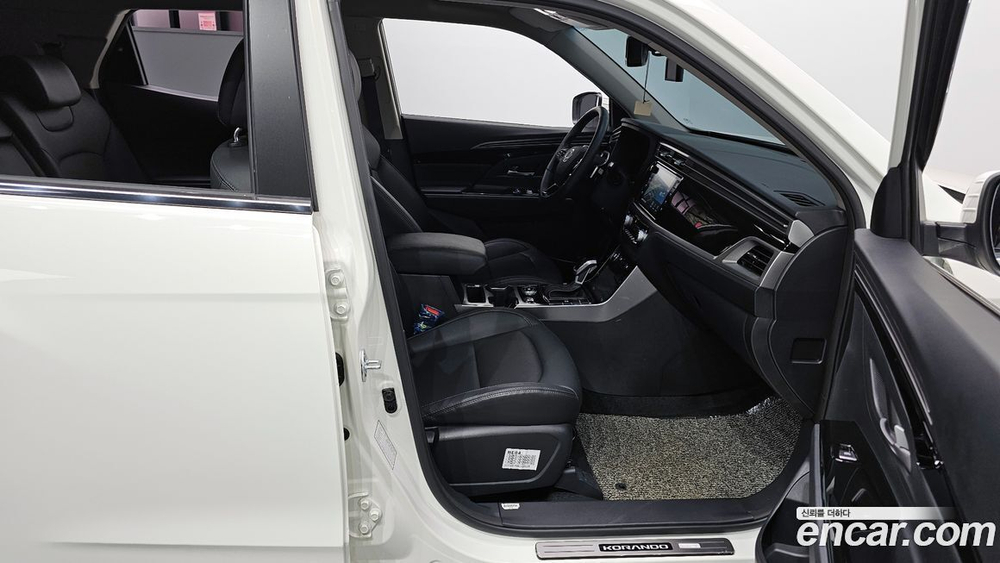 KG Mobility (Ssangyong) Beautiful Korando Бензин 1.5 2WD C7 (09.2023)