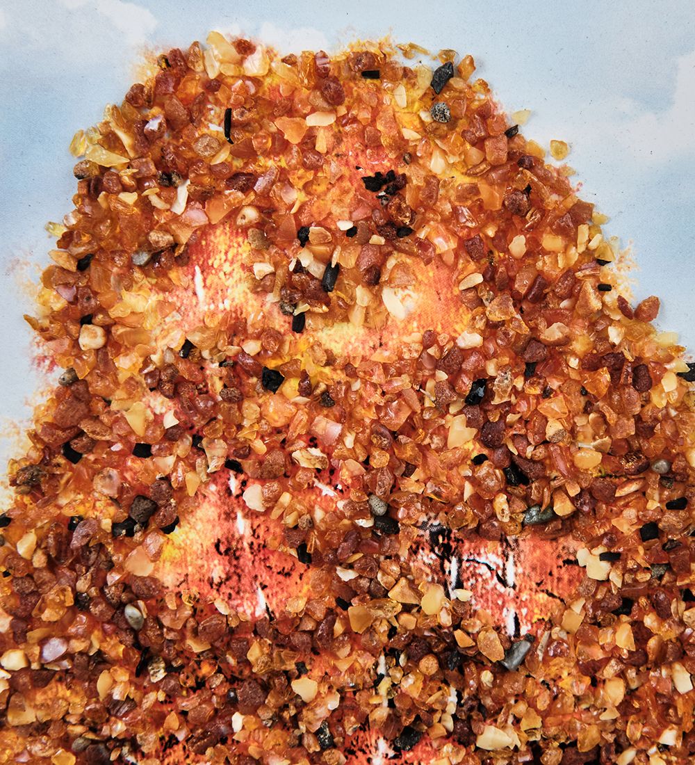 AMB-01/35 Картина «Олени у ручья» (с янтарной крошкой) пласт.рамка 33х42см