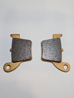 Колодки тормозные заднего тормоза дисковые эндуро мотоцикла