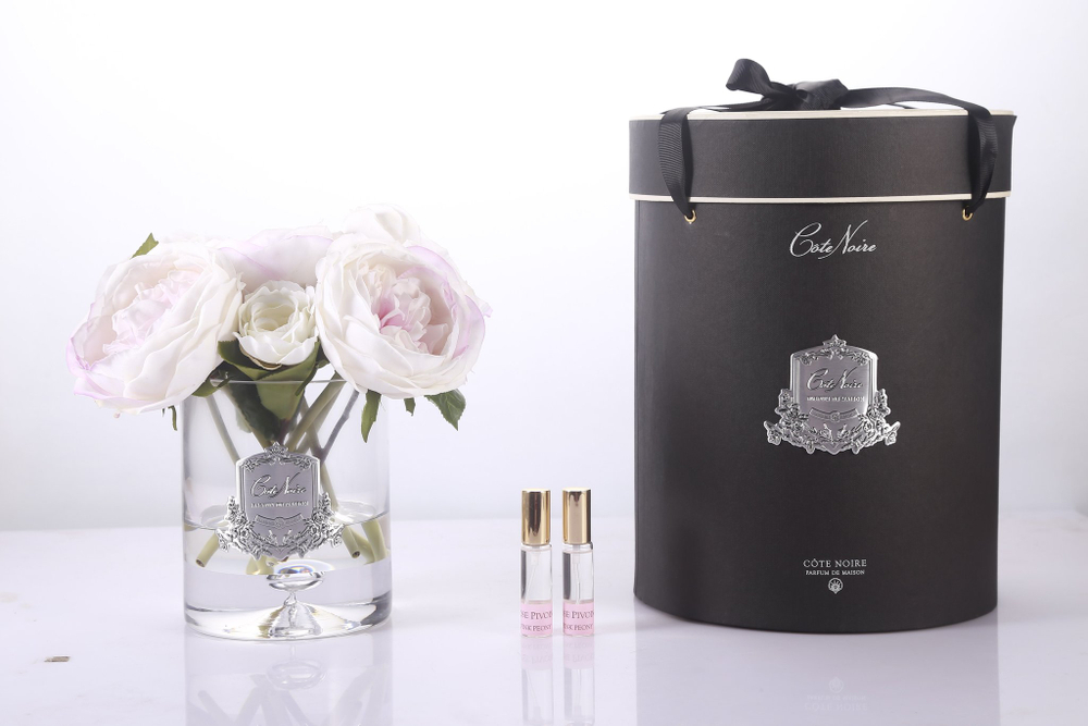 Букет пионов ароматизированный в прозрачной вазе и 2 спрея Cote Noire Peonies Blush