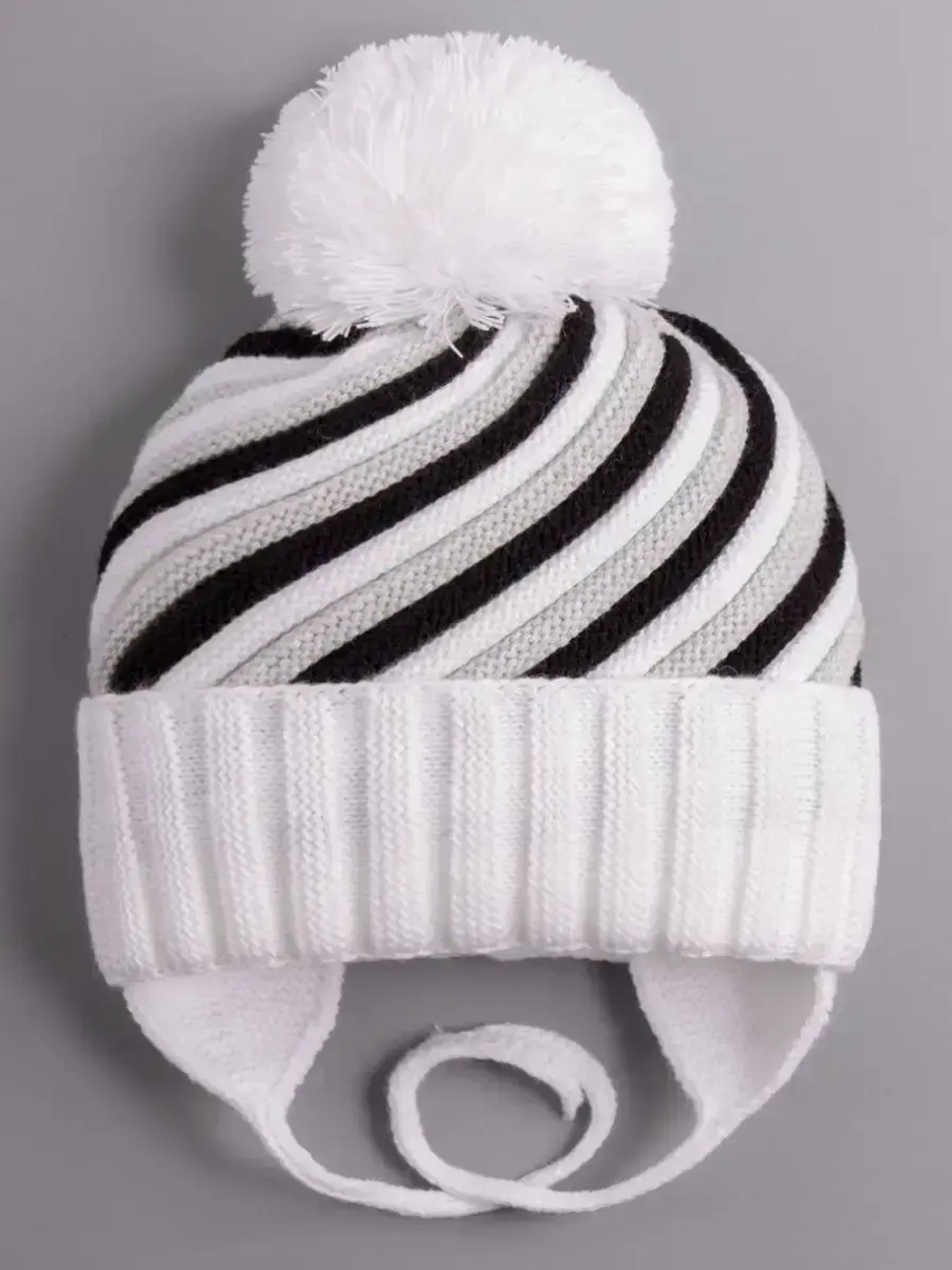 Шапка вязаная зимняя для детей