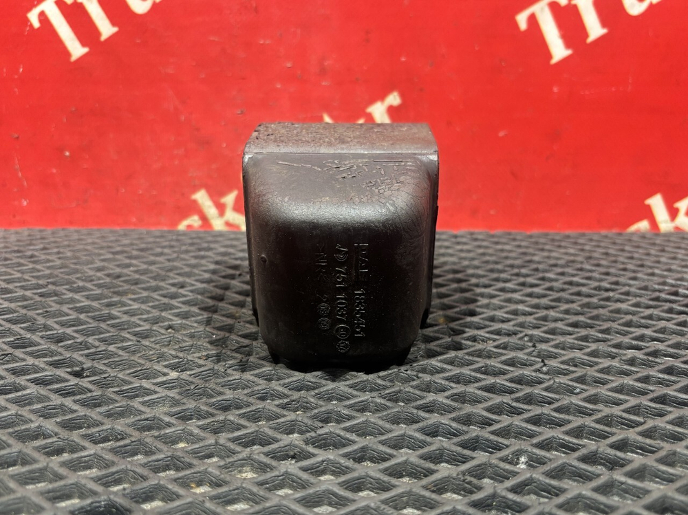 Отбойник рессоры передней