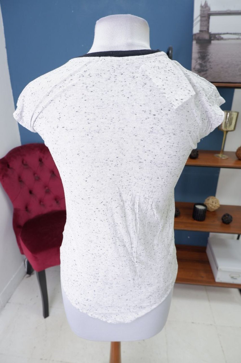 Футболка нежная 44-46 размер