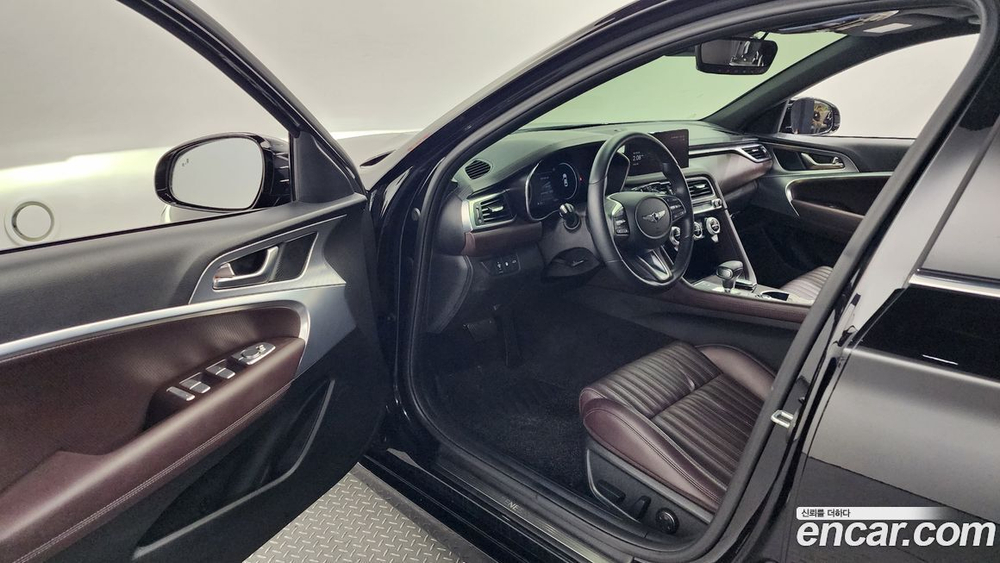 Genesis The New G70 Бензин 2.0T 2WD (06.2021)