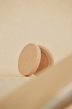 thim Luminous Skin Cushion - Долговременная основа в губке для сияния и увлажнения оттенок 25 Tan, 15 g