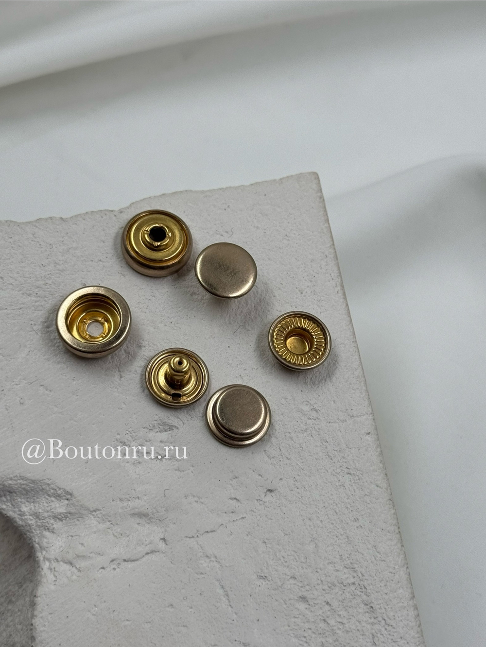 Ответные части для установочных кнопок золото