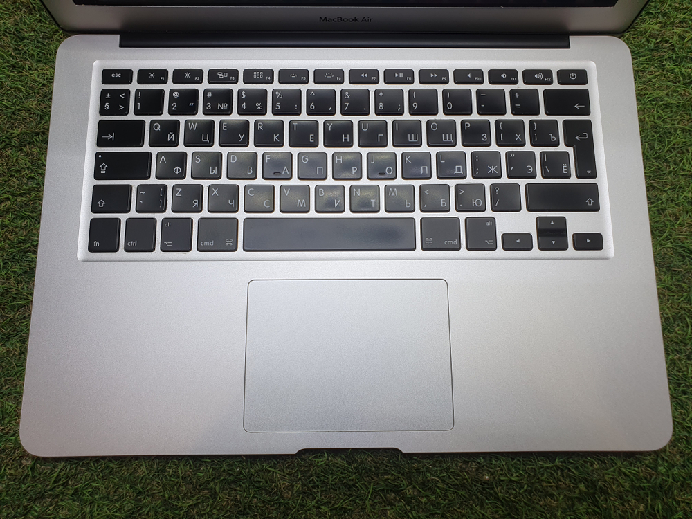 MacBook Air 13 2017 A1466 i5/8Gb