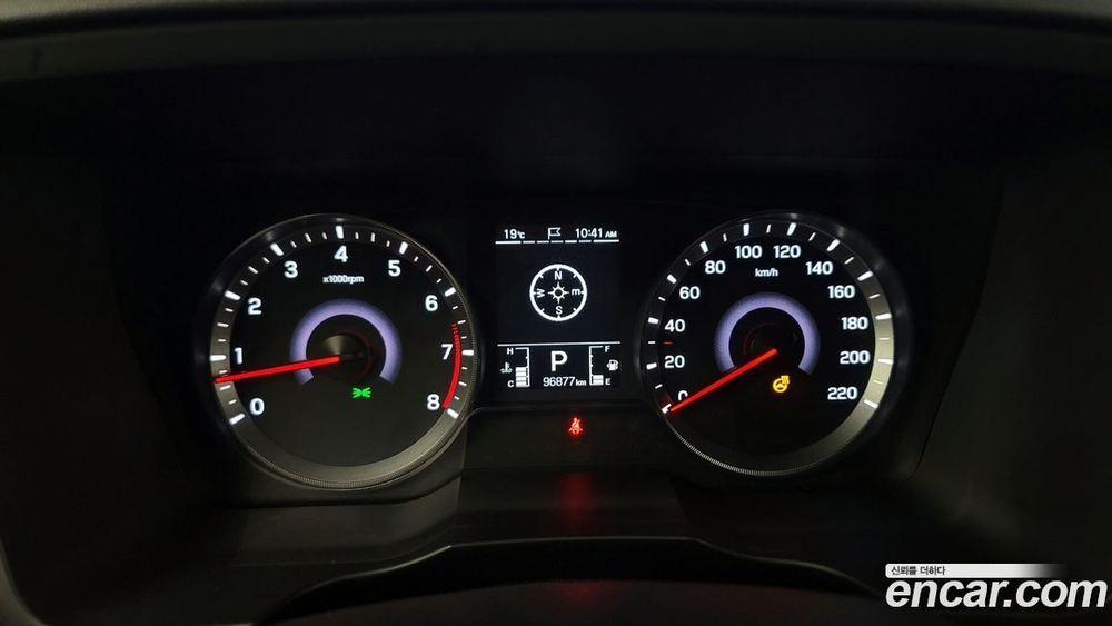 KG Mobility (Ssangyong) Very New Tivoli Бензин 1.5 2WD (03.2020)