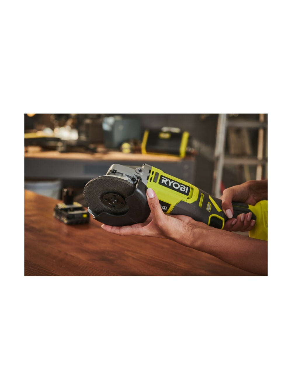 Углошлифмашина Ryobi ONE+ RAG18115-0 5133005402