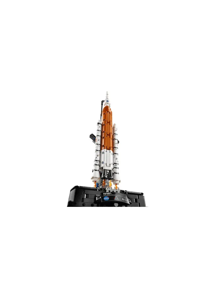 Конструктор Technic 42221 NASA Artemis SLS HeavyLift Rocket