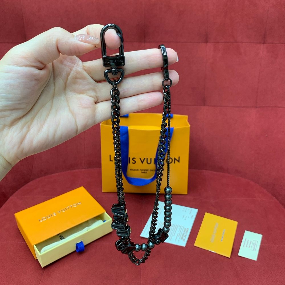 Louis Vuitton Vuitton Chain Belt