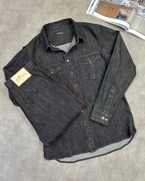 Джинсовый костюм Kiton