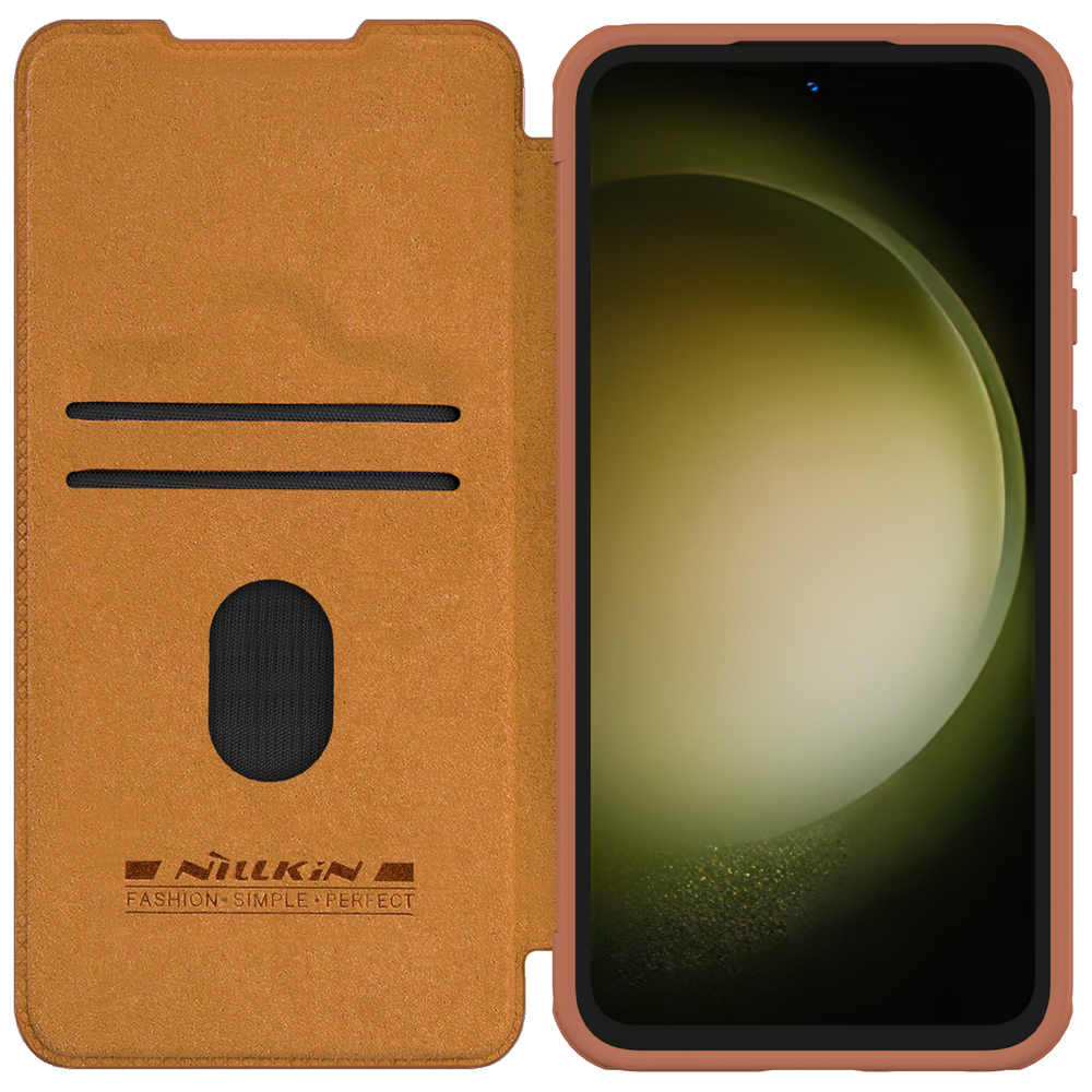 Кожаный чехол книжка коричневого цвета от Nillkin для Samsung Galaxy S23 FE, серия Qin Pro Leather с защитной шторкой для камеры