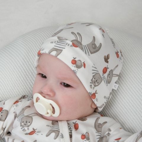 Шапочка с отворотом