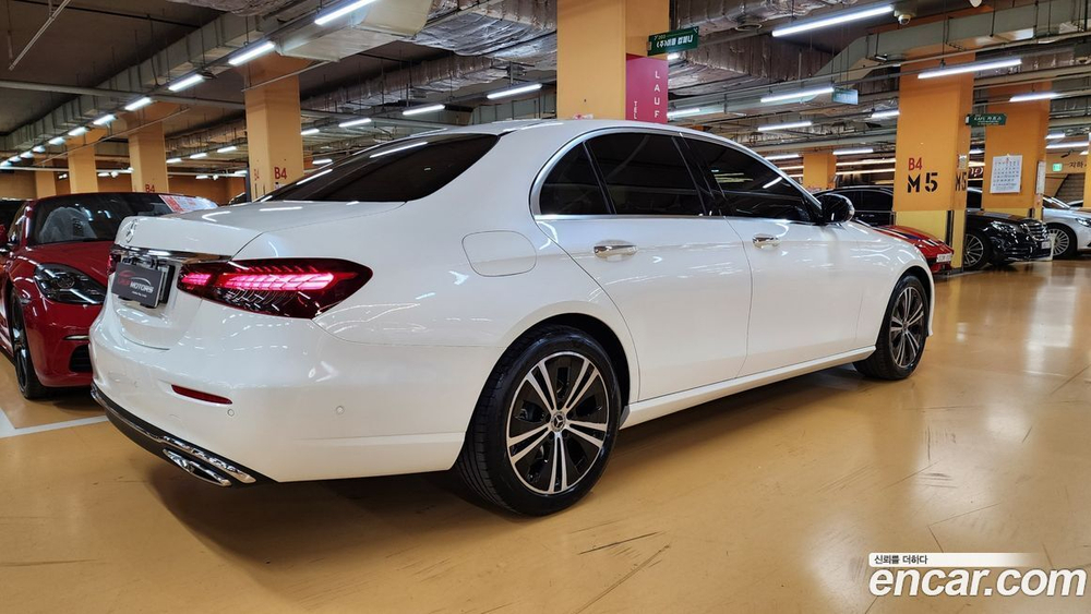 Mercedes-Benz E-Class W213 E250 Avangarde (12.2020)