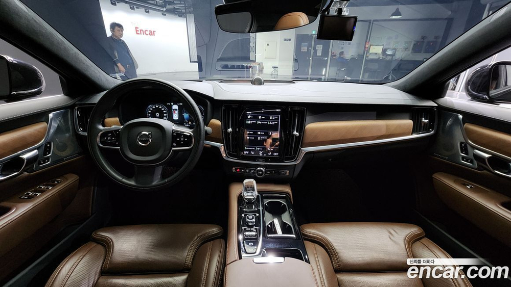 Volvo S90 T8 AWD 액설런스 (04.2020)
