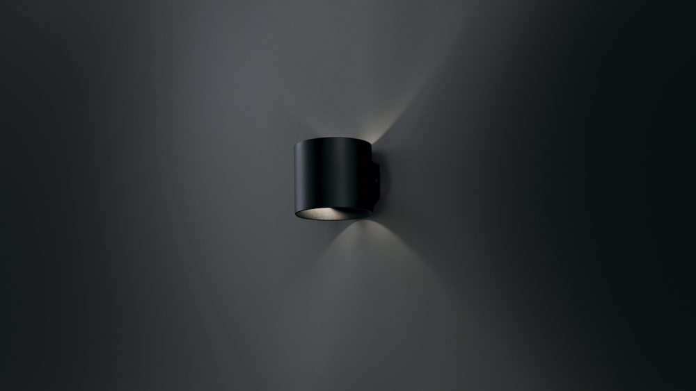 Настенный светильник (бра) Technical C066WL-01B