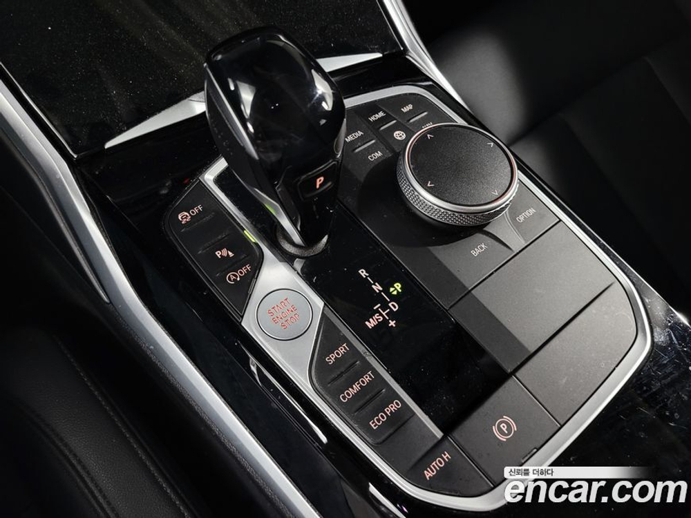 BMW 3 Series (G20) 320i (01.2021)