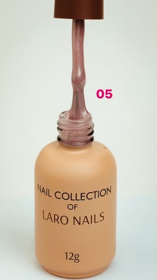 Laro nails cat eye rubber base 05 12мл.