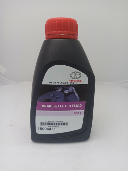 Тормозная жидкость для "TOYOTA" Brake & Clutch Fluid DOT-4 (0,5 л.)