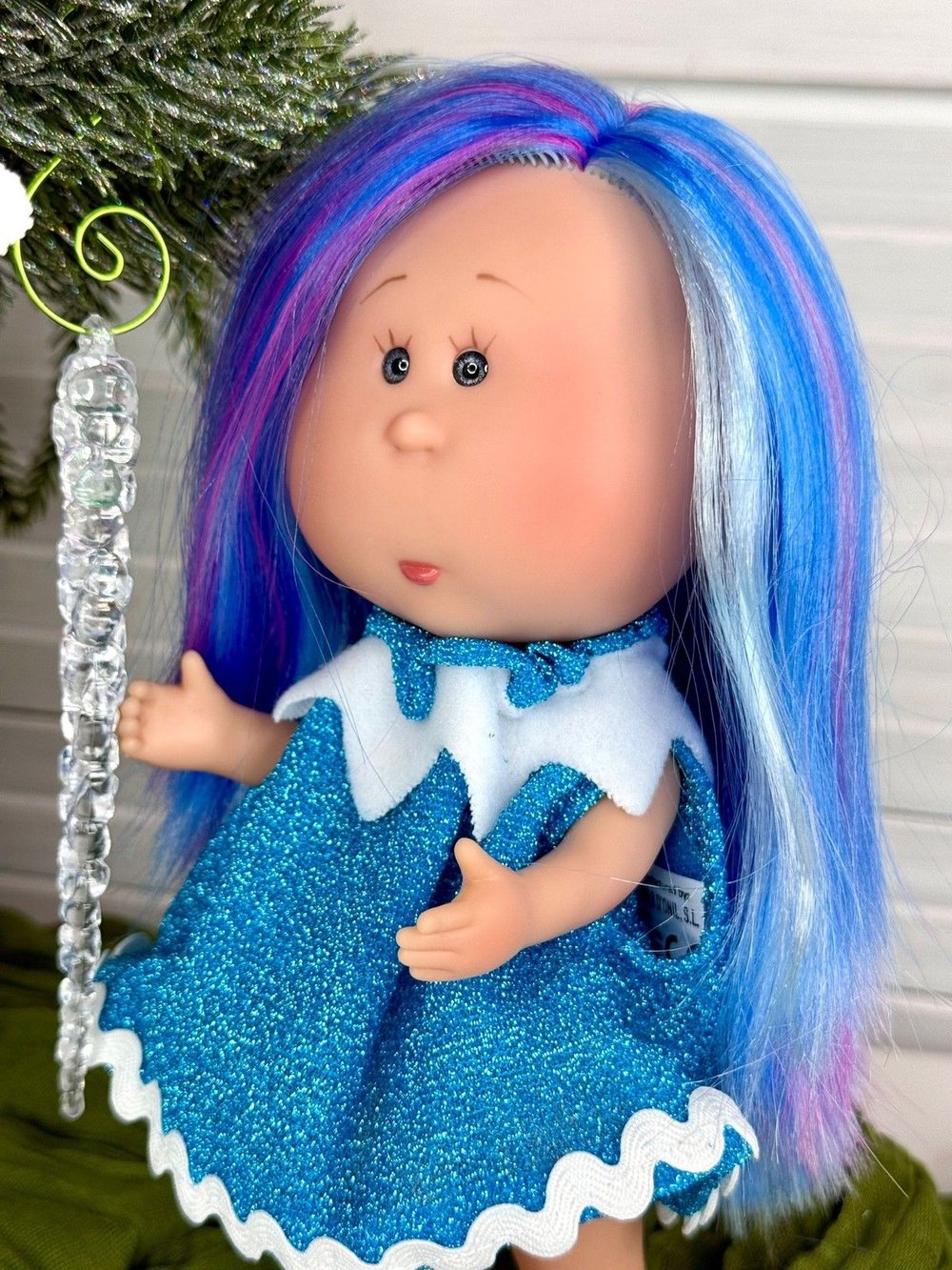 Кукла Nines виниловая 23см Little Mia (3105)