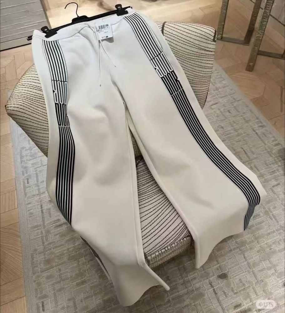 Штаны Dior