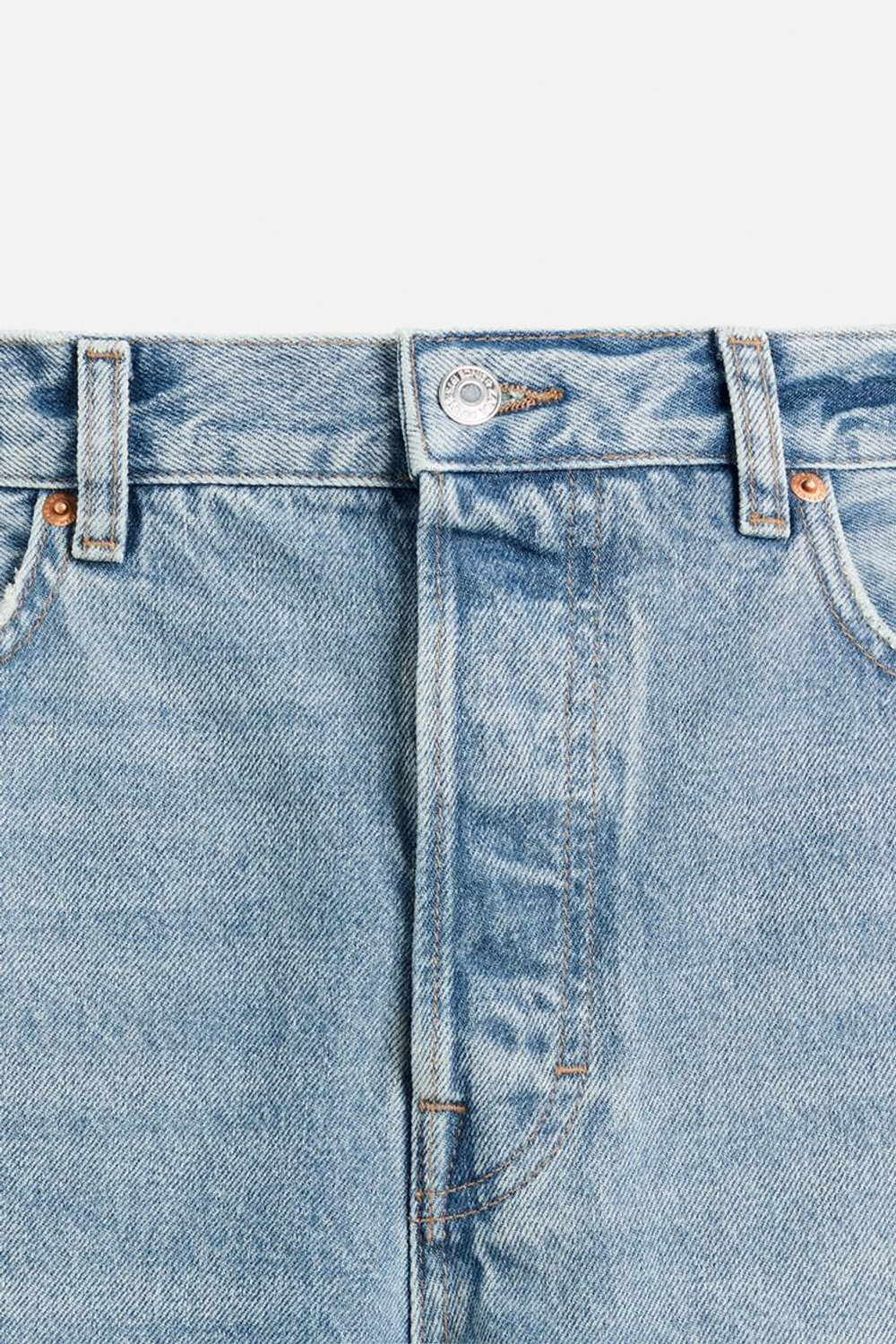 ZARA ДЖИНСЫ STRAIGHT FIT С ПРИНТОМ В ВИДЕ БРЫЗГ КРАСКИ, ВЫЦВЕТШИЙ СИНИЙ