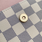 Louis Vuitton Wallet On Chain Ivy