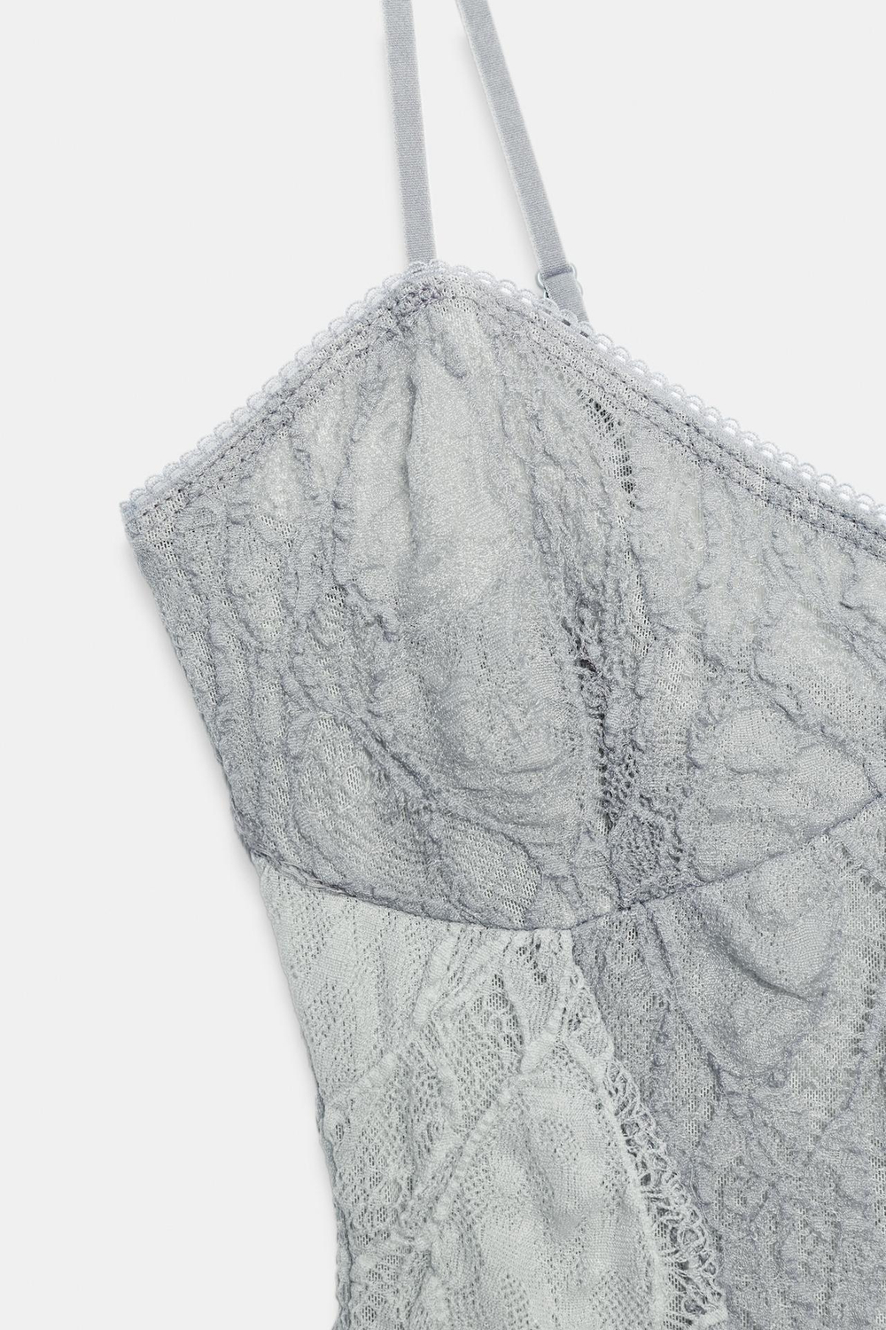 ZARA БОДИ С КОНТРАСТНЫМ КРУЖЕВОМ, СЕРО-СИНИЙ