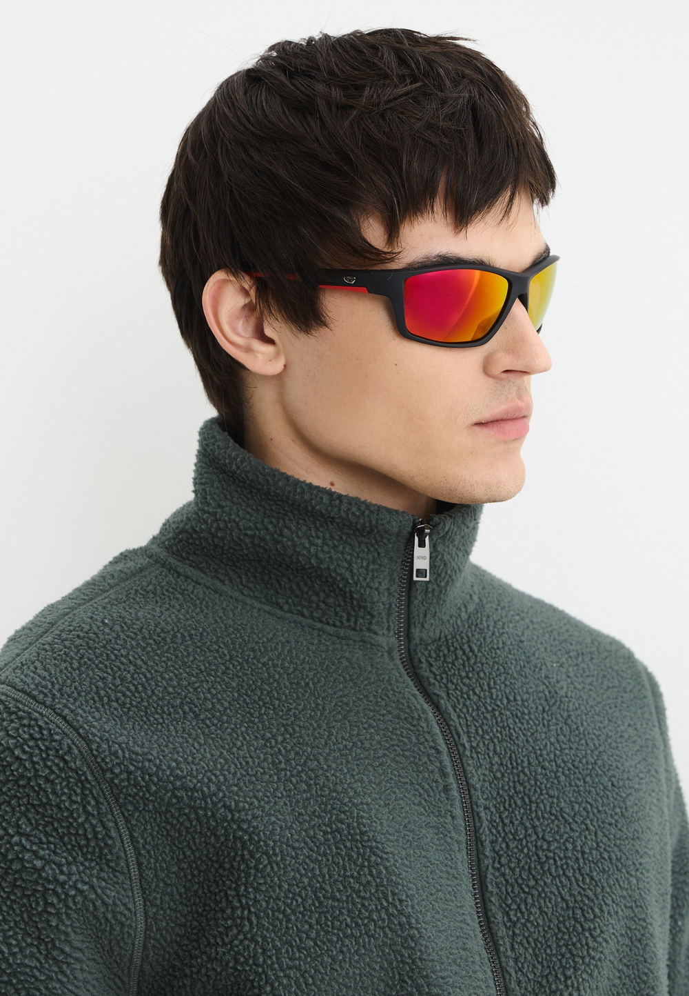 Спортивные очки GOG Spire / Matt Black-Red / Polarized Red Lens