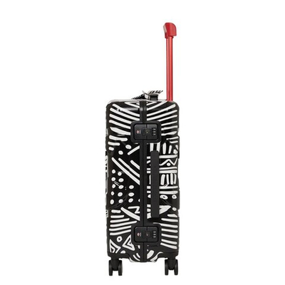 Спортивная сумка Sprayground Ai Tribal Courture Shark Shaped Multicolor suitcase