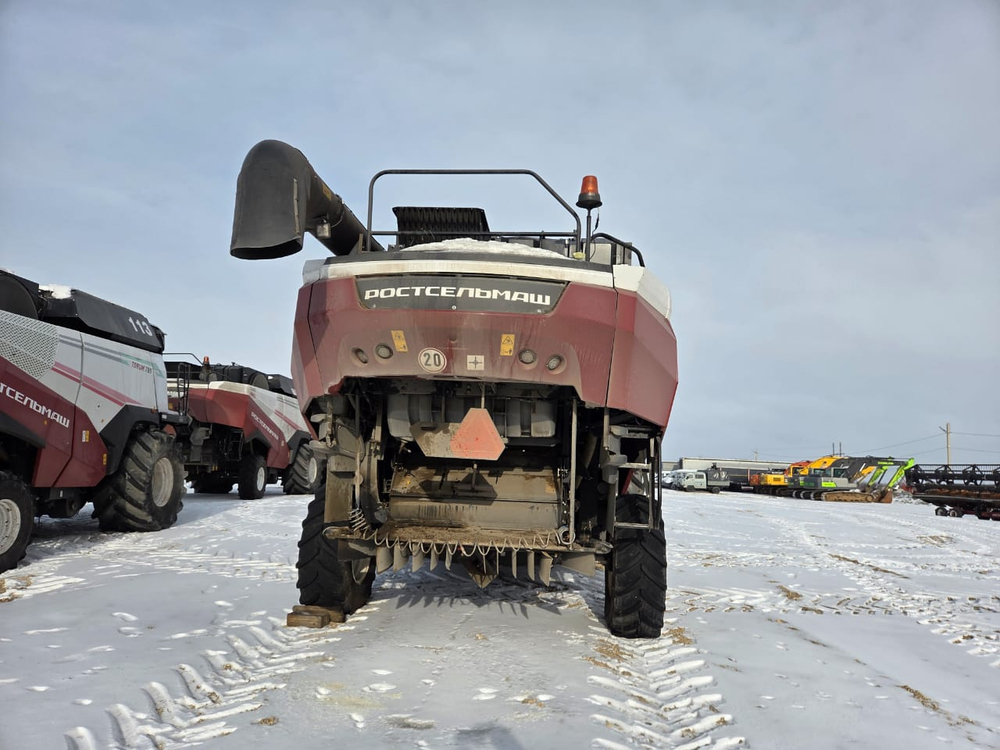КЗ Ростсельмаш РСМ-181 Комбайн TORUM-785 (Дизельный, 14,9 л, 510 л.с., АТ)