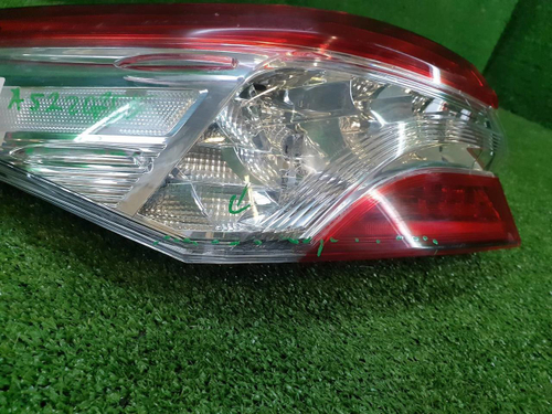 Фонарь левый внешний Toyota Camry XV70 (17-нв) LED