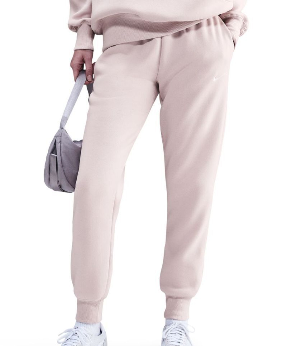 Женские теннисные брюки Nike Sportswear Phoenix Fleece - silt red/sail