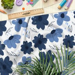 Ткань шелк Армани простые синие цветы на белом фоне