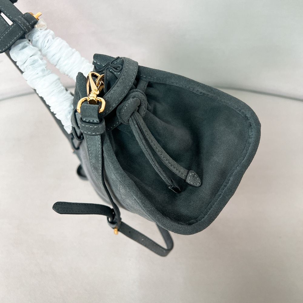 Prada Bonnie Medium Bag 32 cm