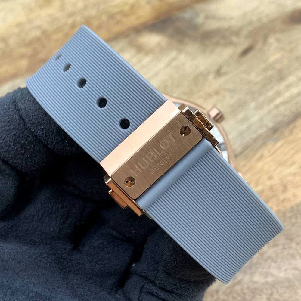 Часы Hublot