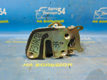 Замок двери задней правой MITSUBISHI DIAMANTE 1997