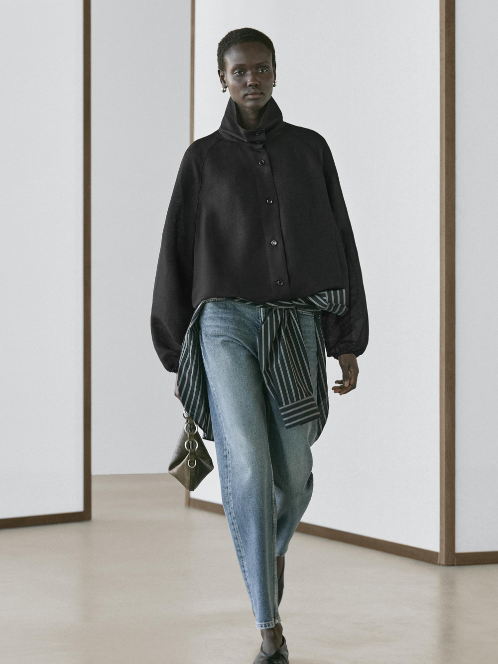 Massimo Dutti Бомбер изо льна и шелка, черный