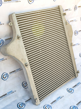 Радиатор (интеркуллер) WP13 SZ953000833